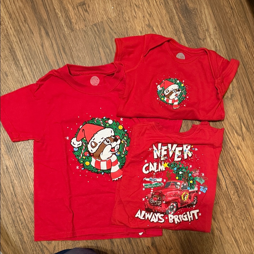 Red Christmas Graphic T-Shirts Buc-ees